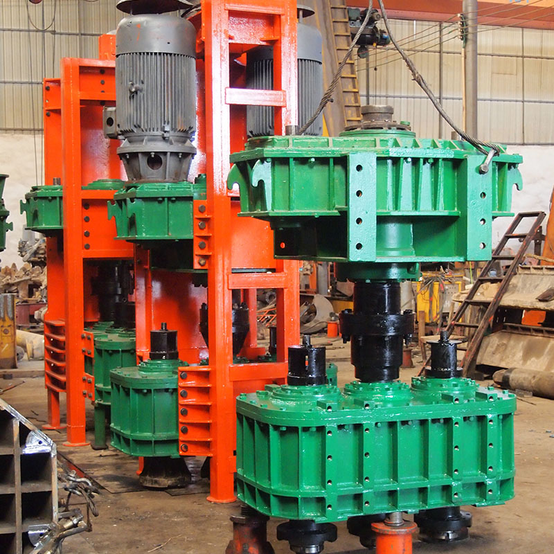 Construction engineering multi-head drilling rig