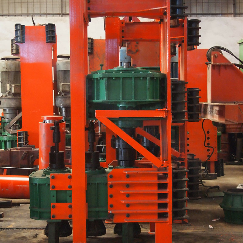 Construction engineering multi-head drilling rig